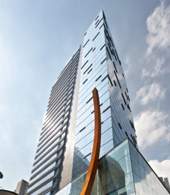 동국제강그룹 본사 페럼타워 전경 사진동국제강 