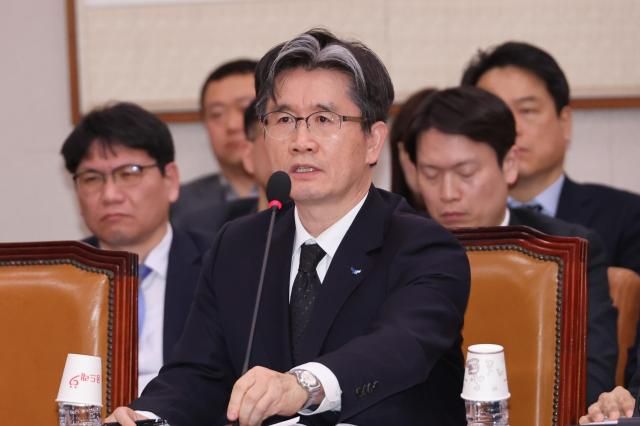 답변하는 오동운 공수처장 사진연합뉴스