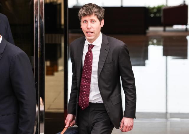 1일 샘 올트먼 오픈AI 최고경영자CEO가 서울 강서구 서울김포비즈니스항공센터SGBAC를 통해 방한했다 사진연합뉴스