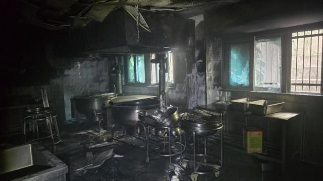 불에 탄 도마중학교 급식실 내부 사진대전소방본부