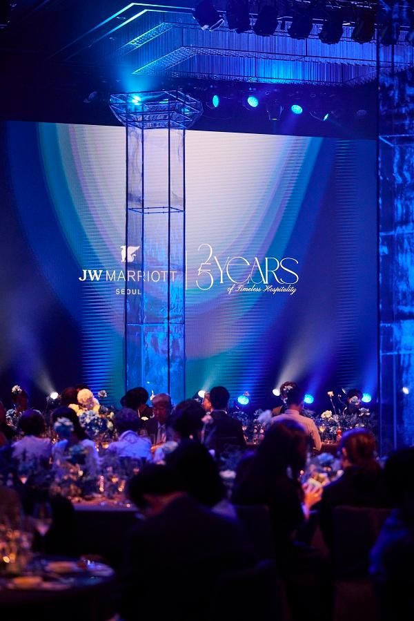 비키정 대표가 총괄 디렉팅한 JW메리어트 서울 25주년 기념 행사 사진와일드디아
