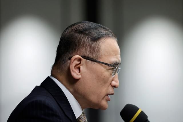 위성락 국가안보실장이 17일 용산 대통령실에서 캄보디아에서 발생한 한국인 대상 납치·감금 범죄에 대한 정부의 대응 현황 관련 브리핑을 하고 있다 사진연합뉴스