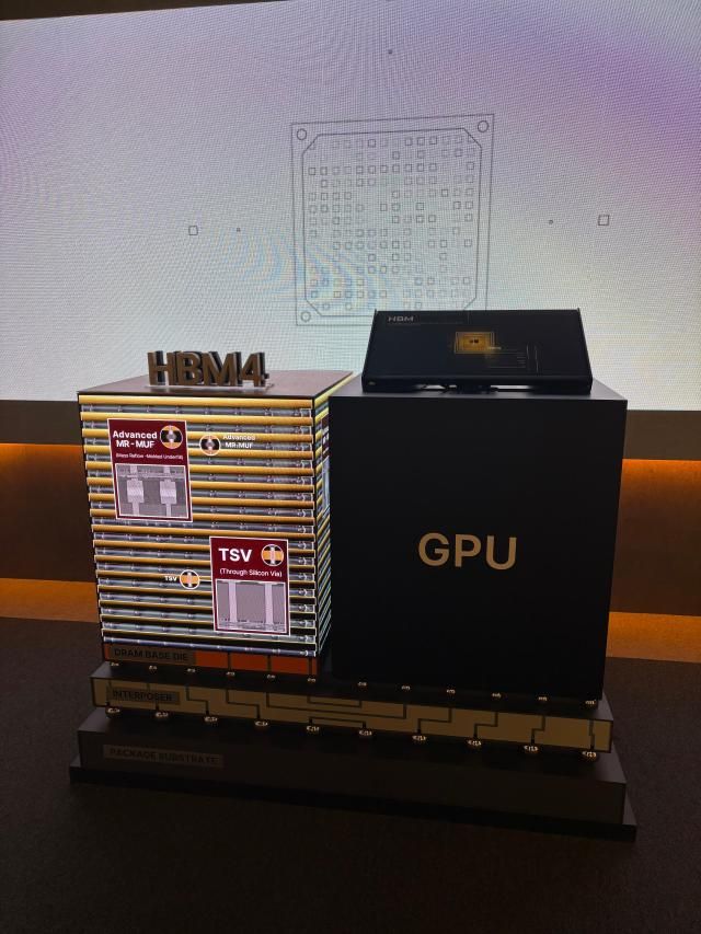 2025 반도체대전 내 SK하이닉스 전시관 모습 사진김나윤 기자