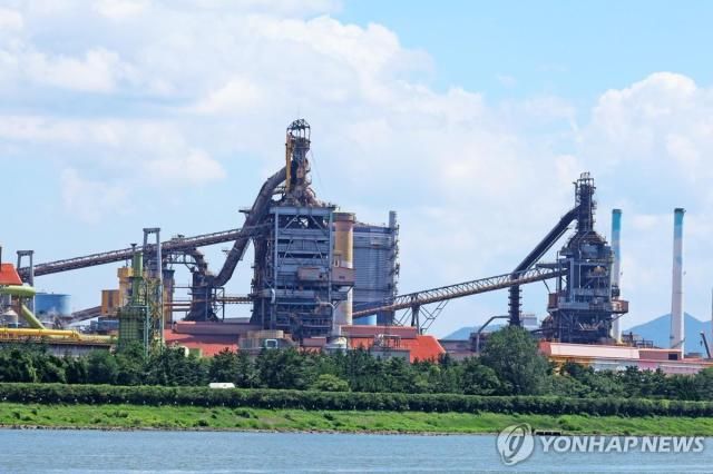 포스코 포항제철소 1고로오른쪽와 2고로 모습이다 사진연합뉴스