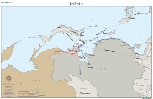  동쪽이 위인 지도는 한반도를 가운데 놓고 남북을 180도 뒤집은 동아시아 지도를 말한다 주한미군은 올해 초부터 브런스 사령관의 지시에 따라 내부 교육용으로 이 지도를 사용해왔다 사진주한미군사령부 