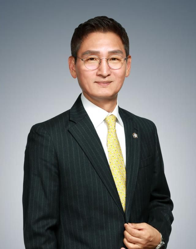 안권섭 변호사 사진대륜