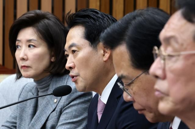 장동혁 국민의힘 대표가 24일 국회에서 열린 대장동 범죄수익환수 특별법 제정을 위한 긴급 토론회에서 발언하고 있다 사진연합뉴스