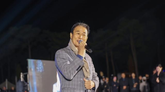 권오을 국가보훈부 장관이 지난 15일 오후 세종시 세종국가보훈광장에서 열린 광복80주년 피날레 빛나라 대한민국 행사에서 기념사를 하고 있다 사진국가보훈부 