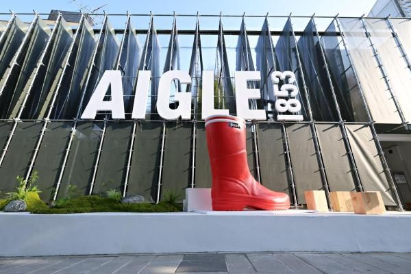 서울 용산구에 문을 연 프랑스 아웃도어 브랜드 에이글 팝업스토어 사진롯데홈쇼핑