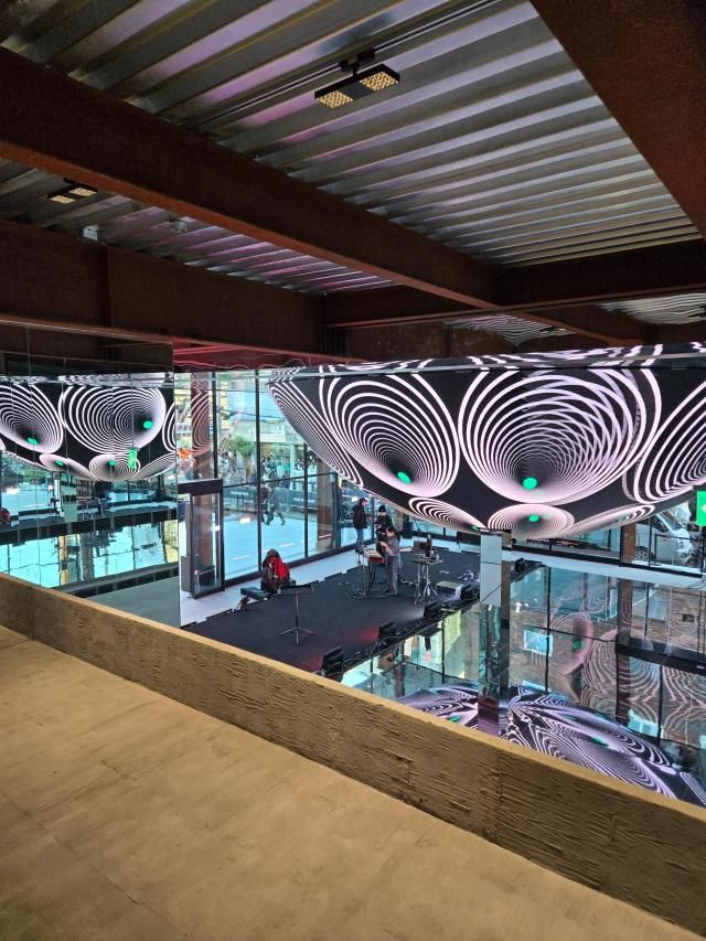 사진블루엘리펀트