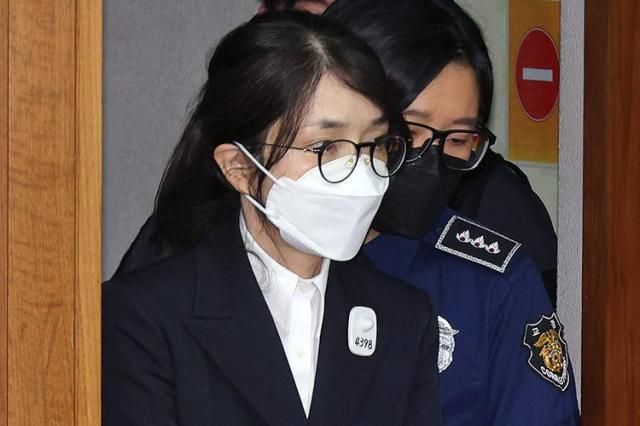 법정 출석한 김건희 사진연합뉴스