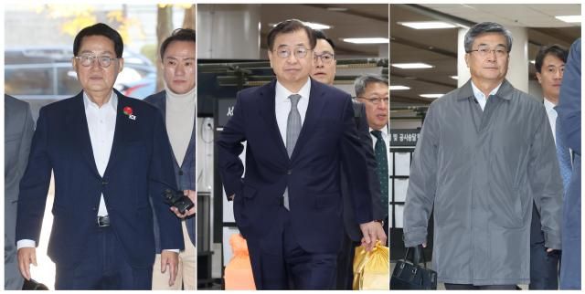 2020년 9월 서해에서 발생한 공무원 피격 사건을 은폐하려 한 혐의로 재판에 넘겨진 박지원 전 국가정보원장왼쪽부터 서훈 전 청와대 국가안보실장 서욱 전 국방부 장관이 5일 서울중앙지법에서 열린 결심 공판에 출석하고 있다 2025115 사진연합뉴스