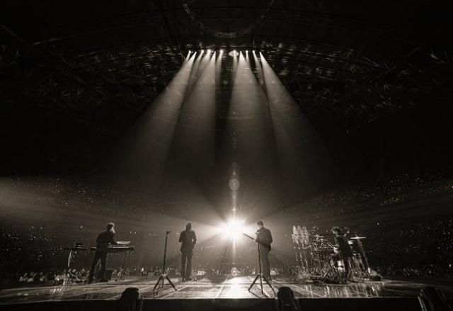 2024 데이식스 연말 콘서트 사진시몬스침대