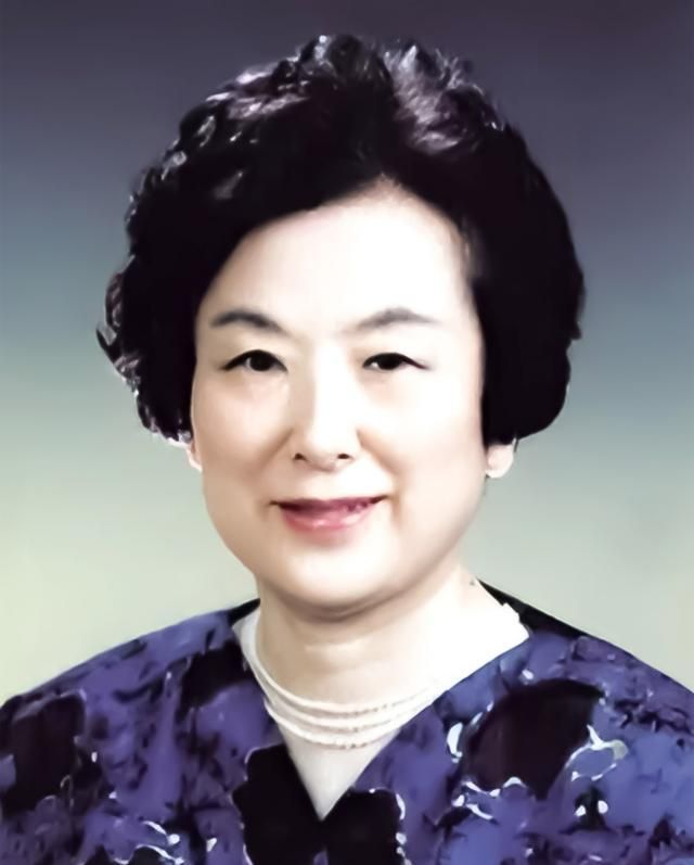 故 김문희 용문학원 명예이사장