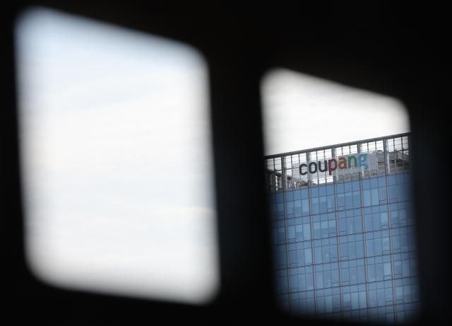 개인정보위 쿠팡 개인정보 노출 아닌 유출로 서울연합뉴스 서명곤 기자 개인정보보호위원회는 3천만건이 넘는 대규모 개인정보 유출 사태를 일으킨 쿠팡에 개인정보 노출 통지를 유출 통지로 수정하고 유출 항목을 빠짐없이 반영해 재통지하라고 요구했다 사진은 3일 서울 송파구 쿠팡 본사 모습 2025123 seephotoynacokr2025-12-03 123343 저작권자 ⓒ ㈜연합뉴스 무단 전재 재배포 금지 AI 학습 및 활용 금지저작권자 ⓒ ㈜연합뉴스 무단 전재 재배포 금지 AI 학습 및 활용 금지