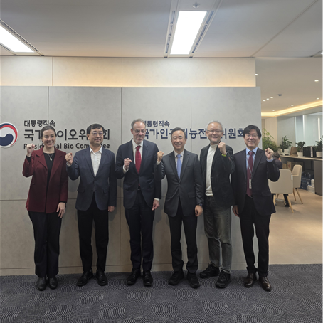 국가인공지능전략위원회 임문영 상근 부위원장이 데이비드 자폴스키 아마존 글로벌 대외정책 및 법무 총괄 수석 부회장과 면담을 진행했다 사진국가인공지능전략위원회