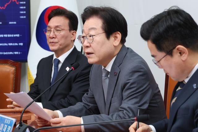 이재명 더불어민주당 대표가 지난달 31일 서울 여의도 국회에서 열린 최고위원회의에서 발언하고 있다 사진연합뉴스