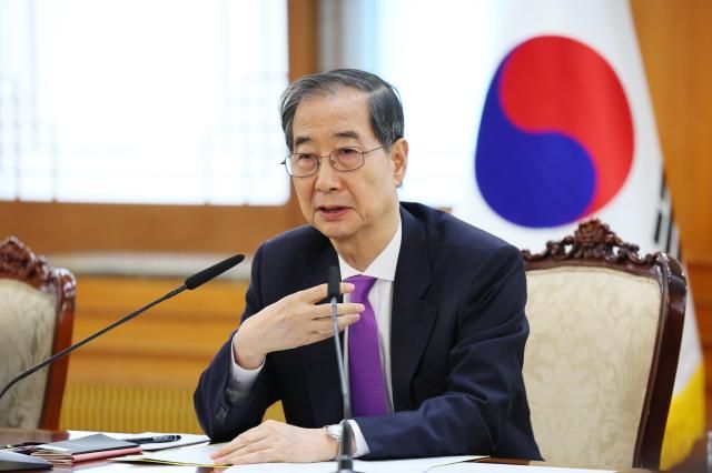 한덕수 대통령 권한대행 국무총리가 25일 정부서울청사에서 열린 통상관계장관회의에서 발언하고 있다 사진연합뉴스