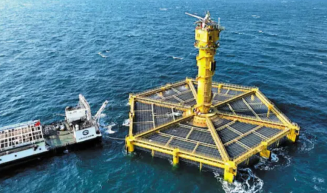 중국이 어업 양식 시설이라며 서해 잠정수역에 설치한 선란 1호 사진연합뉴스