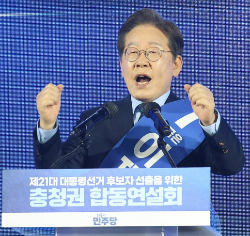 이재명 더불어민주당 대선 예비후보 사진연합뉴스