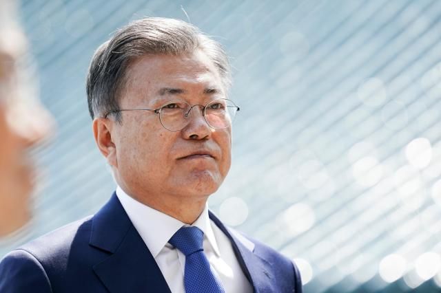 문재인 전 대통령 사진연합뉴스