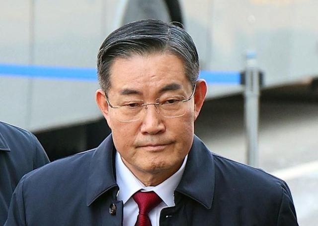 신원식 국가안보실장이 지난 2월 11일 서울 종로구 헌법재판소에서 열린 윤석열 대통령 탄핵 심판 7차 변론에 증인으로 출석하고 있다 사진연합뉴스