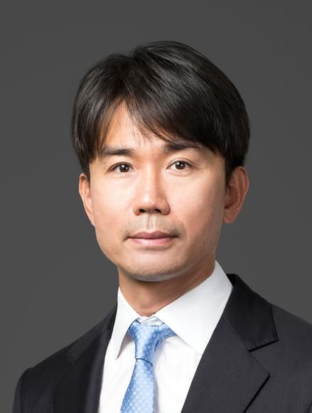 윤화랑 대표변호사 사진법무법인 태평양