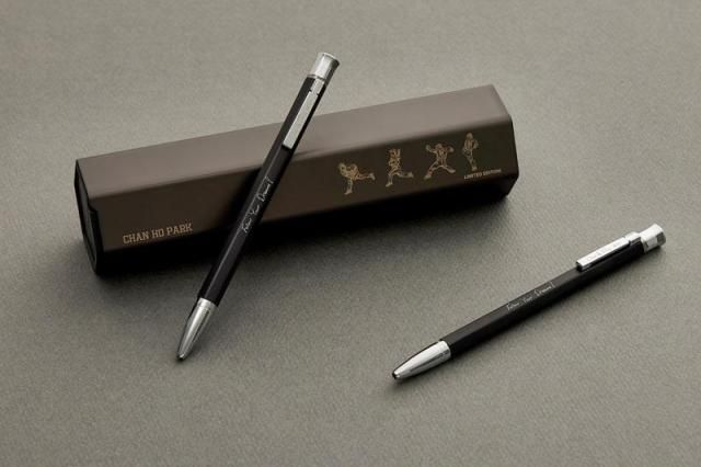 모나미 153 리스펙트 리파인 박찬호 에디션 사진모나미