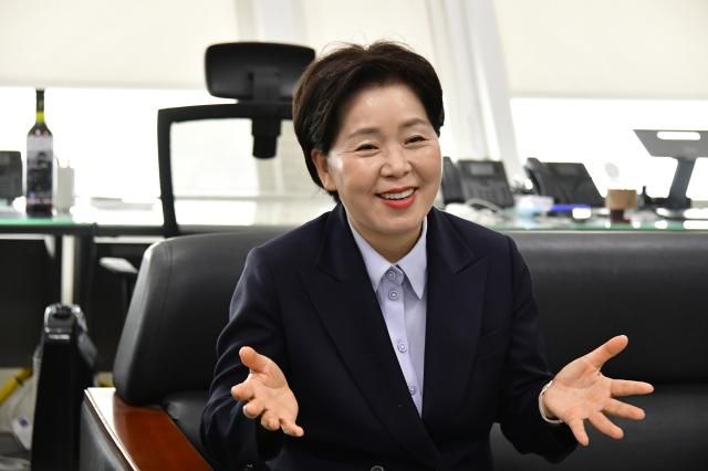 양향자 국민의힘 대선 경선 후보가 21일 오후 광주시의회 기자실을 찾아 경선 4강 진출 의지를 밝히고 있다 사진연합뉴스