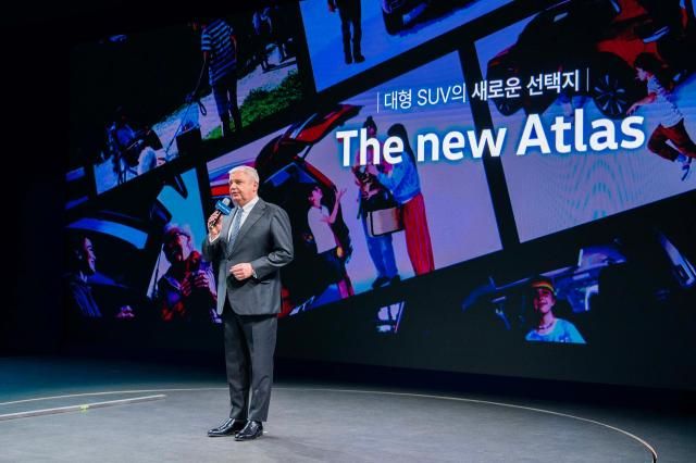 틸 셰어 폭스바겐그룹코리아 대표이사 사장은 26일 인천 중구 스튜디오 파라다이스에서 열린 폭스바겐 신형 아탈라스 미디어 간담회