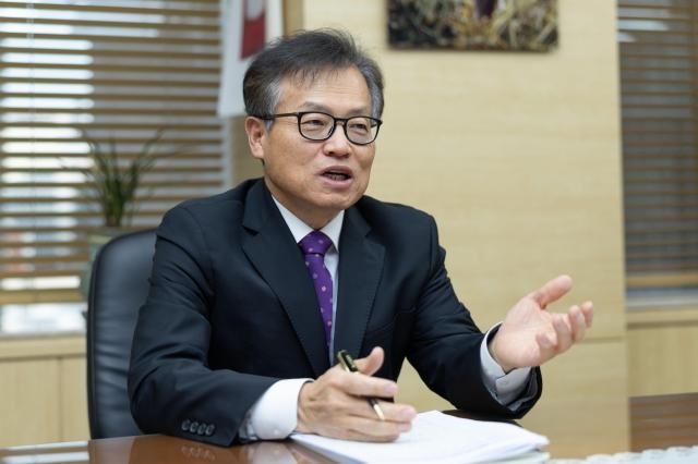 캡션에 주요 멘트 한 줄 부탁드립니다 이용재 국제금융센터 원장 인터뷰사진유대길 기자 dbeorlf123ajunewscom