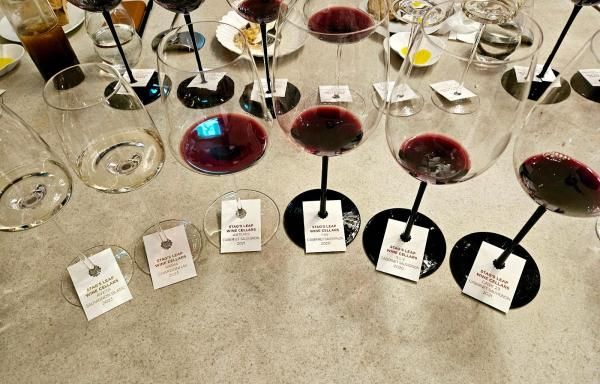 △아베타 소비뇽 블랑 2023왼쪽부터 △카리아 샤르도네 2023 △아르테미스 카베르네 소비뇽 2021 △페이 카베르네 소비뇽 2020 △SLV 카베르네 소비뇽 2020 △캐스크 23 카베르네 소비뇽 2021 사진홍승완 기자