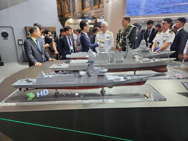 HD현대의 신형 호위하충남함 HDF-4000 모습 사진김정훈 기자