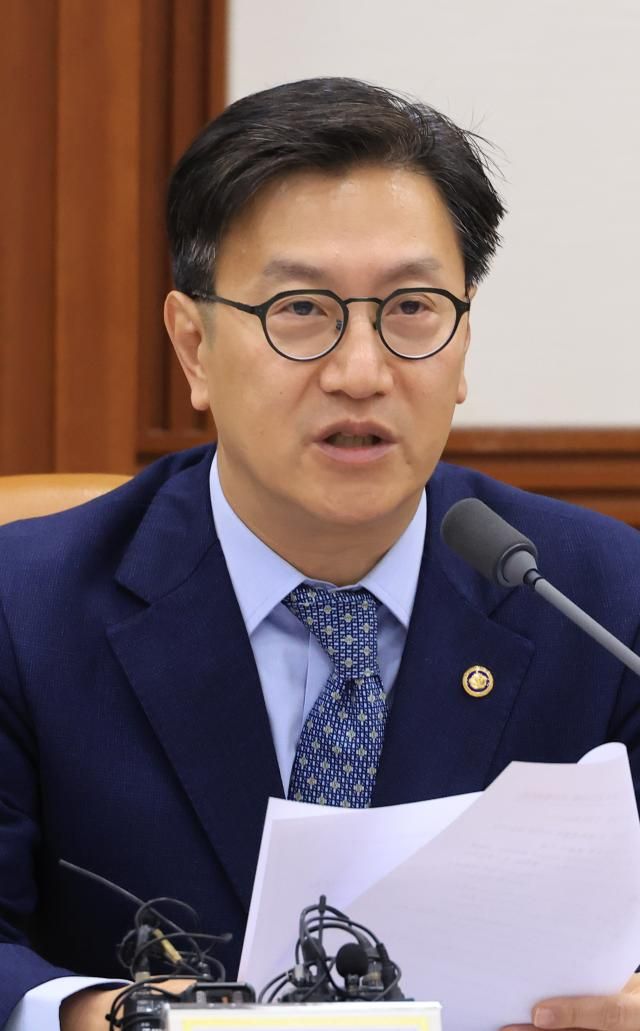 경제관계장관회의 주재하는 김범석 장관 직무대행 서울연합뉴스 최재구 기자 