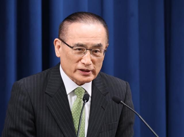 위성락 국가안보실장이 15일 서울 용산 대통령실에서 이재명 대통령 캐나다 G7 정상회의 참석 관련 설명을 하고 있다사진연합뉴스