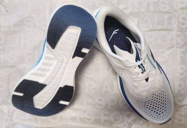 가볍고 폭신한 프로-스펙스 스피드 러시2 사진조현미 기자 hmchoajunewscom