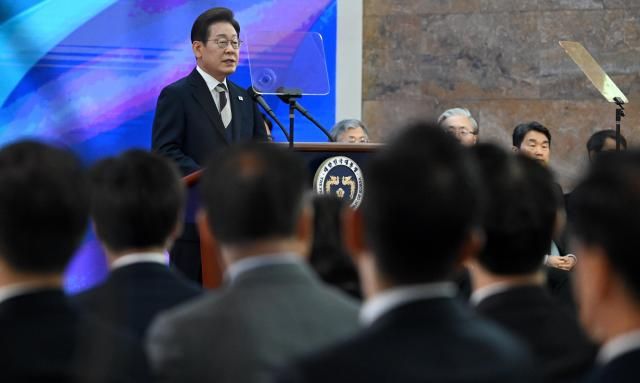 이재명 대통령이 4일 서울 여의도 국회에서 열린 제21대 대통령 취임선서식에서 연설을 하고 있다 20250604사진유대길 기자 dbeorlf123ajunewscom