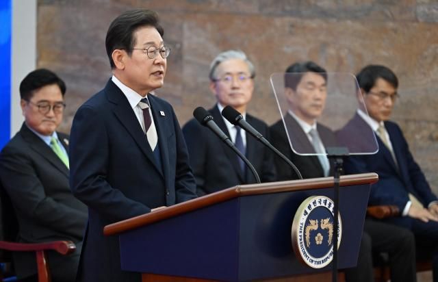 이재명 대통령이 4일 서울 여의도 국회에서 열린 제21대 대통령 취임선서식에서 연설을 하고 있다 20250604사진유대길 기자 dbeorlf123ajunewscom
