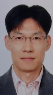 최진일 이마트24 대표 