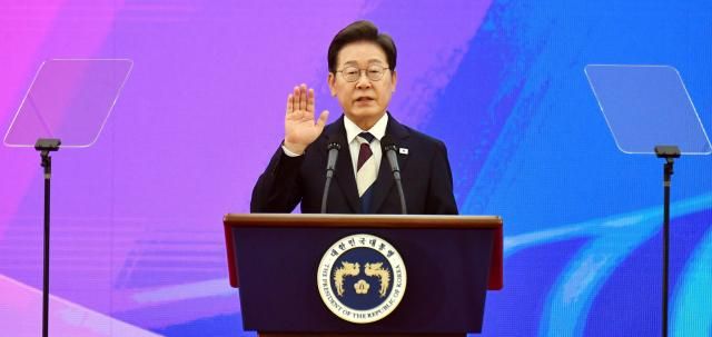 이재명 대통령이 4일 서울 여의도 국회에서 열린 제21대 대통령 취임선서식에서 취임 선서를 하고 있다 20250604 사진유대길 기자 dbeorlf123ajunewscom