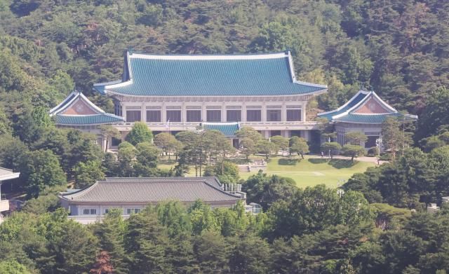 지난 4일 정부서울청사에서 바라본 청와대 사진연합뉴스