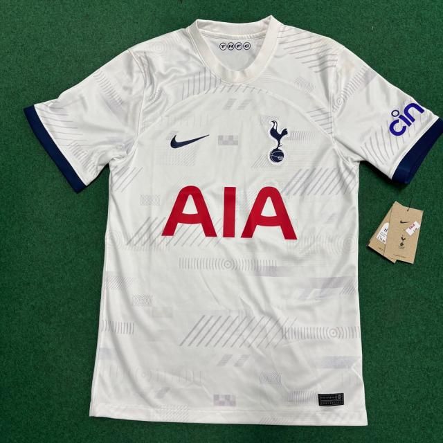 국내 축구 선수가 소속된 잉글랜드 프리미어리그EPL 축구팀의 유니폼 사진관세청