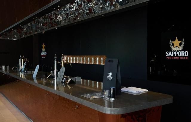 서울 성수동 삿포로 프리미엄 비어스탠드 내부 모습 사진엠즈베버리지