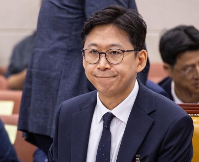 배경훈 과학기술정보통신부 장관 후보자가 14일 인사청문회에 참석했다 사진연합뉴스