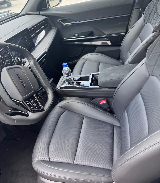 액티언 하이브리드 내부 모습 사진이성진 기자