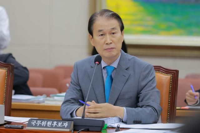 권오을 국가보훈부 장관 후보자가 15일 서울 여의도 국회 정무위원회에서 열린 인사청문회에 참석하고 있다 20250715사진유대길 기자 dbeorlf123ajunewscom