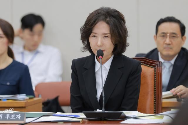 이진숙 사회부총리 겸 교육부 장관 후보자가 16일 서울 여의도 국회 교육위원회에서 열린 인사청문회에 참석하고 있다 20250716사진유대길 기자 dbeorlf123ajunewscom