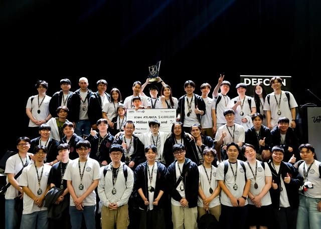 AIxCC에서 우승한 팀 애틀랜타_삼성전자와 국내외 주요 대학 연합 단체 사진 사진삼성전자