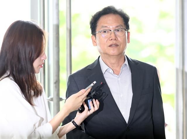 임성근 전 사단장에 대해 조사 후 불송치 결정을 한 김철문 전 경북경찰청장현 전북경찰청장이 7일 참고인 신분으로 조사를 받기 위해 서울 서초동 순직해병특검팀으로 출석하고 있다 202587 사진연합뉴스