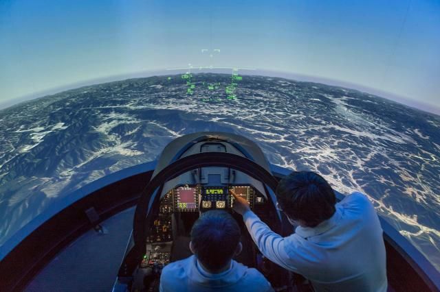 인공지능AI 기반 전술개발 훈련용 모의비행훈련체계 시스템 사진KAI